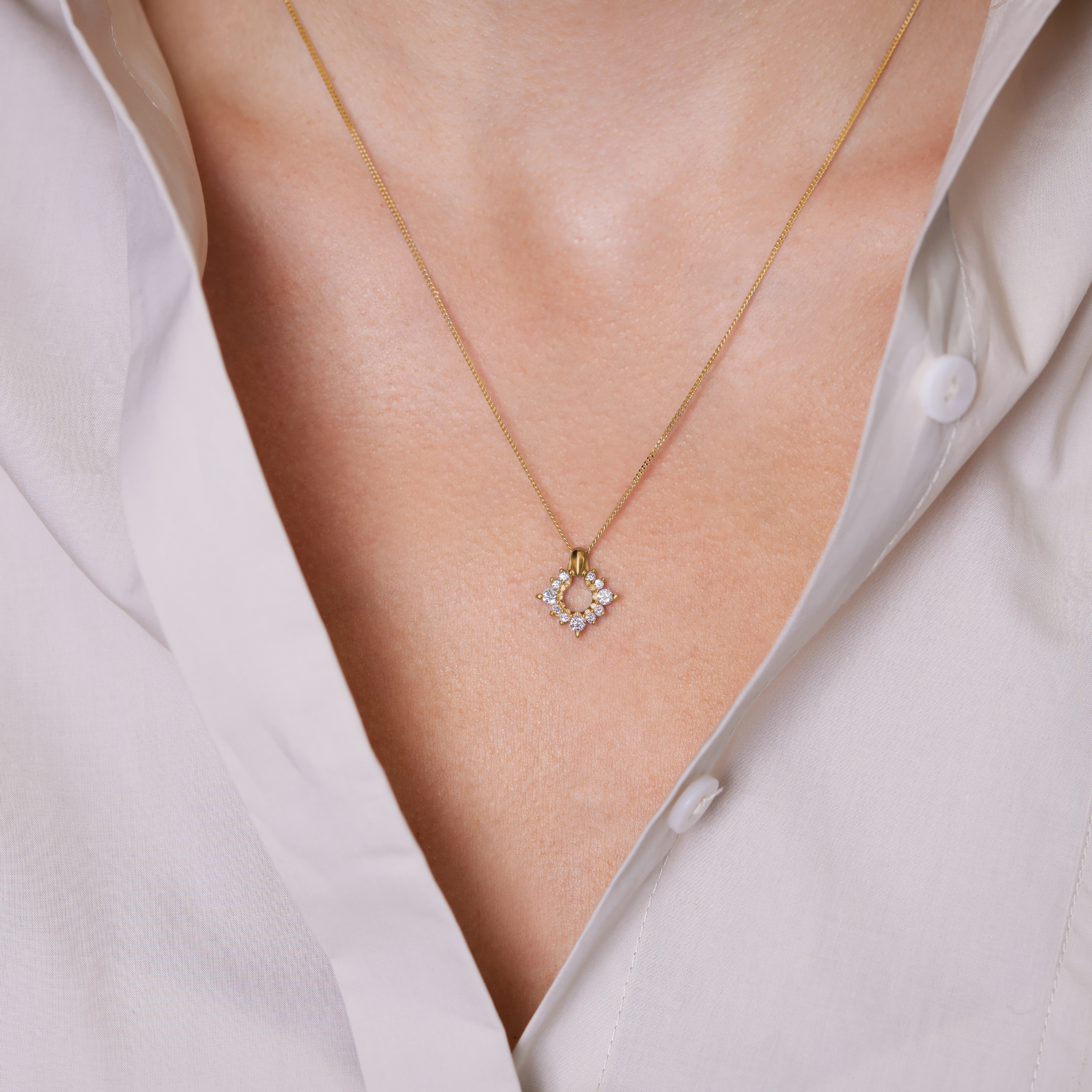 Keltakultainen Kide hiutaleriipus, timantit 0.07–0.40ct, OJL Originals