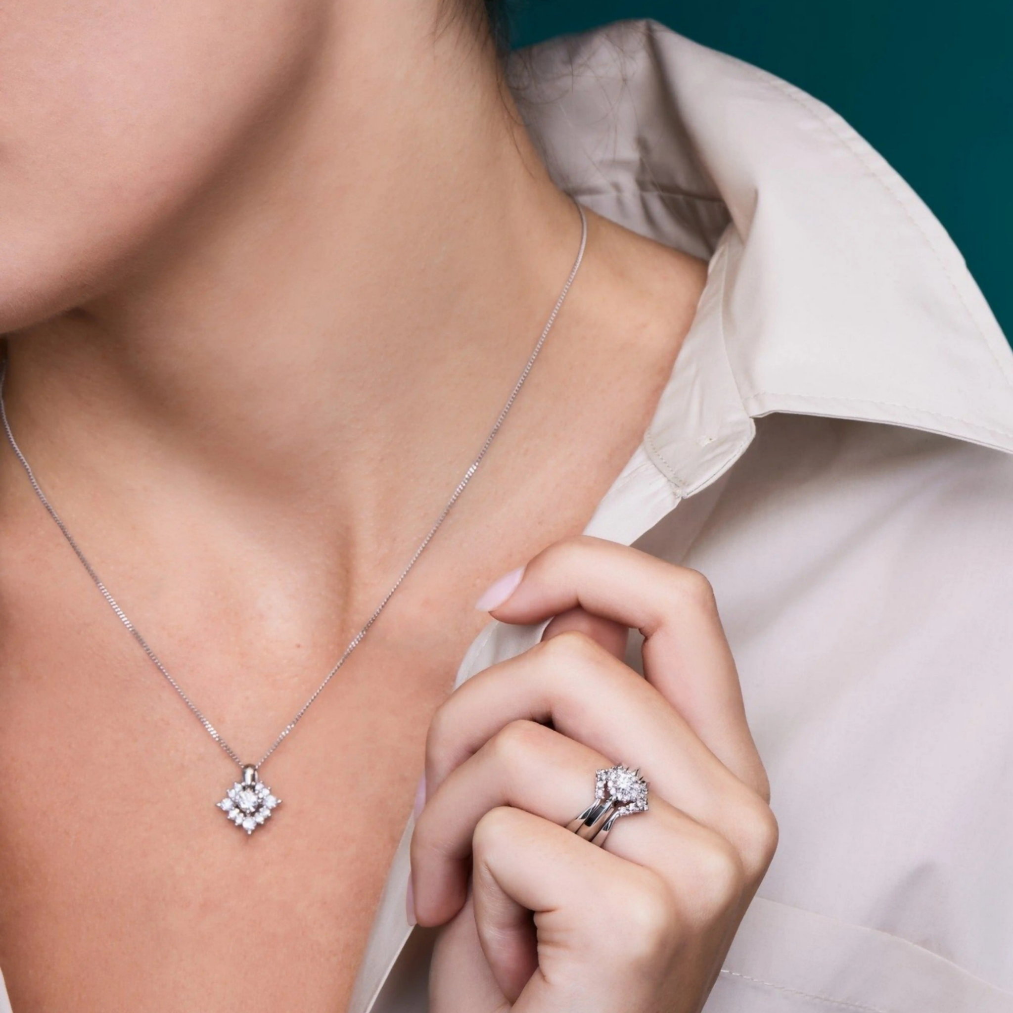 Kide Riipus Kokoelma 0.20ct Nappi ja 0.40ct Hiutale HP